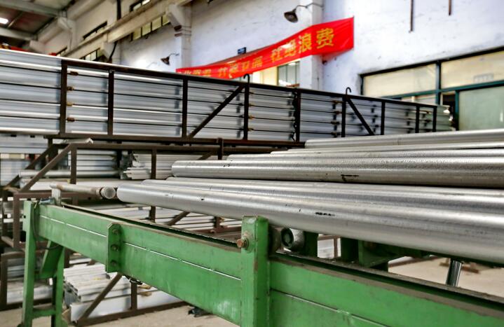 Głębokie przetwarzanie profili aluminiowych Zhejiang i precyzyjne przetwarzanie profili aluminiowych Zhejiang wykorzystują wysokiej jakości technologię spawania